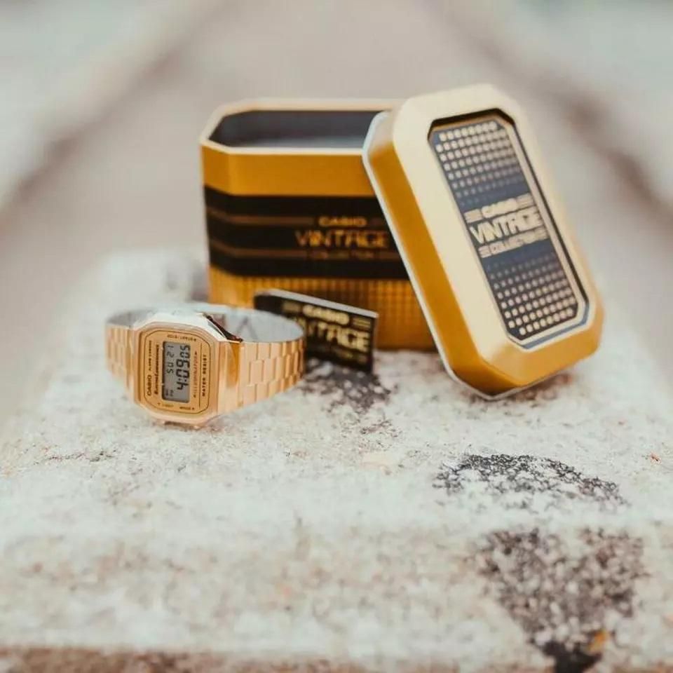 casio vintage digital gold unisex watch